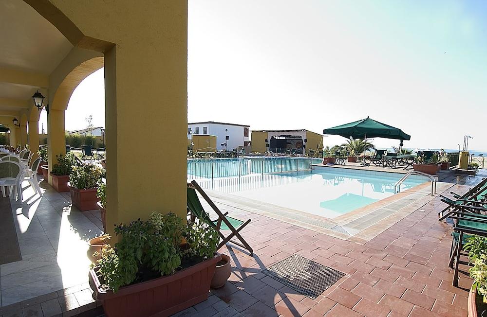 Marina Del Marchese Beach Resort Botricello Dış mekan fotoğraf