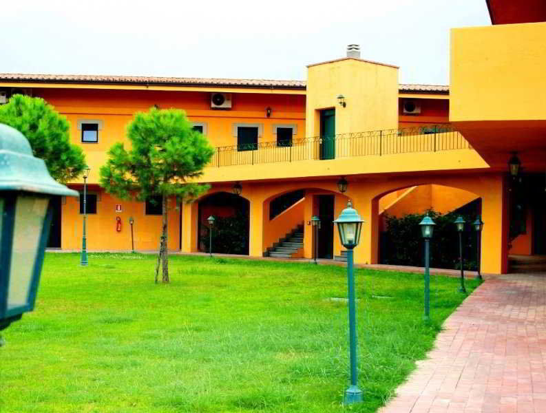 Marina Del Marchese Beach Resort Botricello Dış mekan fotoğraf
